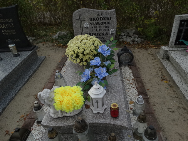 Sławomir Brodzki 1969 Góra - Grobonet - Wyszukiwarka osób pochowanych