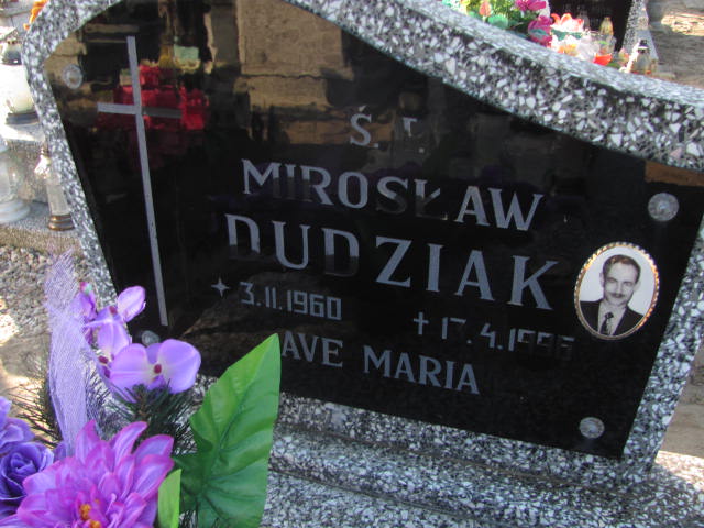 Mirosław Dudziak 1960 Góra - Grobonet - Wyszukiwarka osób pochowanych